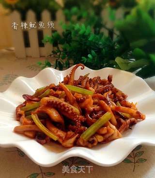 香辣鱿鱼须的做法步骤:11