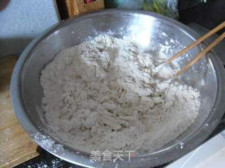 无矾健康油条的做法步骤：1
