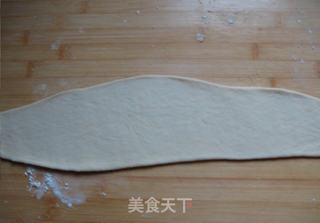 蓝莓果酱牛奶排包的做法步骤:9