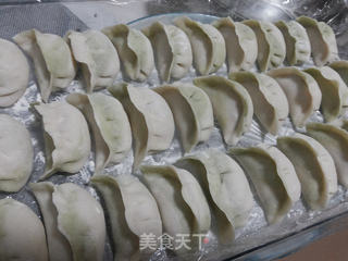 白菜猪肉水饺的做法步骤:17