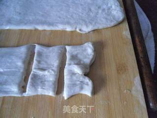 无矾健康油条的做法步骤:5