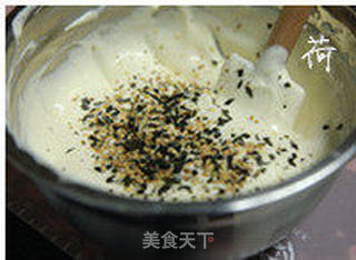 【海苔白芝麻戚风蛋糕】——淡淡的香味 回味绵长的做法步骤:5