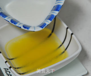 像云朵一样柔软的蛋糕【香橙乳酪烫面戚风】的做法步骤:3