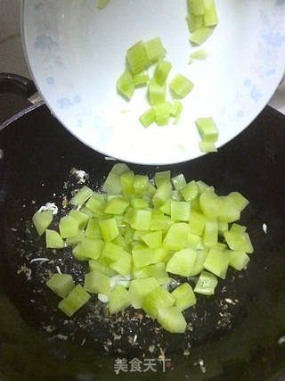 莴苣鸡丁的做法步骤:8