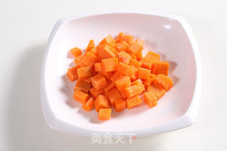 胡萝卜香菇焖饭—捷赛私房菜的做法步骤：1