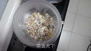 蔓越莓燕麦饼干的做法步骤：1