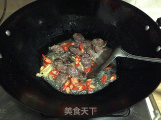 无辣不欢-----------湖南薰肠炒红菜苔的做法步骤:4