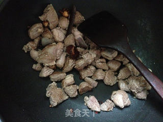 多蔬煨羊肉的做法步骤:5