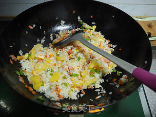 凤梨焗饭的做法步骤:7