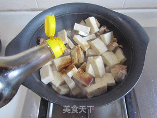 鸡肉口蘑豆腐的做法步骤:5