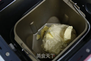 草莓干面包(超级好吃的一键式面包)的做法步骤:4