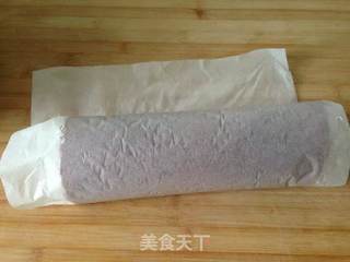 红丝绒蛋糕卷的做法步骤:21