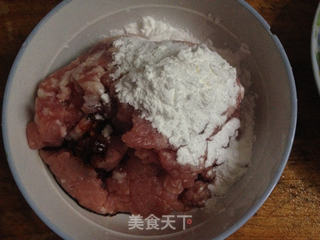 猪肉也可以多元化--多味肉丸的做法步骤:3