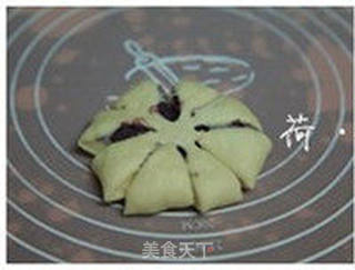 四叶草紫薯面包的做法步骤:3