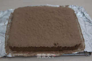 【番茄配方】树根蛋糕——给新年加点甜蜜味道的做法步骤:8