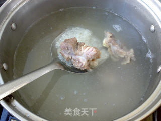 咸猪骨芥菜粥的做法步骤:3