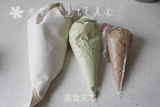 斑马纹戚风的做法步骤:9