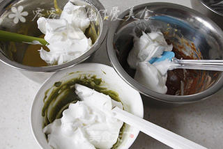 斑马纹戚风的做法步骤:7