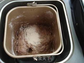 可可香蕉核桃吐司的做法步骤：2
