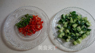 【荷美尔18般美味,“宴”惊四座】满堂彩——脆皮肠什锦丁的做法步骤:5