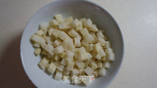 【荷美尔18般美味,“宴”惊四座】满堂彩——脆皮肠什锦丁的做法步骤:6