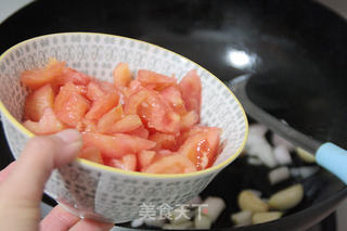 【番茄胡萝卜炖牛腩】:人见人爱的经典味道的做法步骤:13