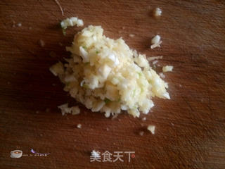 【荷美尔18般美味,“宴”惊四座】盐菜蒸培根的做法步骤:3