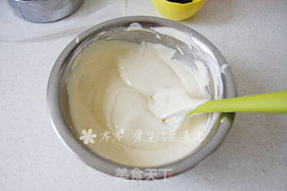 葡萄干酸奶戚风的做法步骤:8