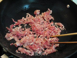 肉丝炒蒜苗的做法步骤:4
