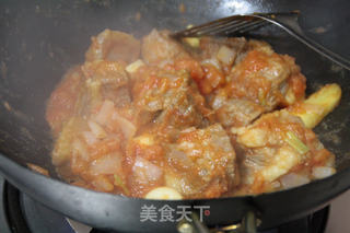 【番茄胡萝卜炖牛腩】:人见人爱的经典味道的做法步骤:17
