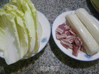 咸肉白菜煮年糕的做法步骤：1