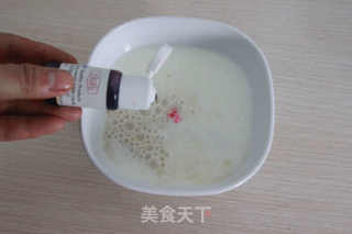 【番茄配方】红丝绒糖霜蛋糕卷——赏心悦目,非常喜庆的做法步骤:7