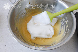 瑞士卷水果奶油蛋糕卷的做法步骤:4