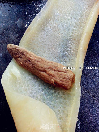 高大上的五香猪皮肘子的做法步骤:4