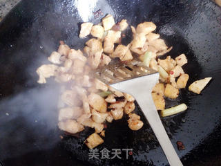 宫保鸡丁的做法步骤:8