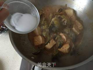 家常黄骨鱼焖豆腐的做法步骤：14