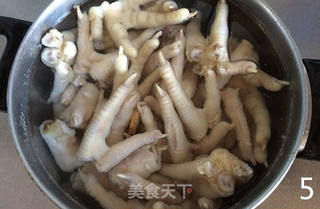 泡椒凤爪的做法步骤:5