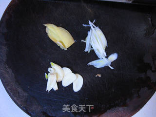 韭菜炒猪血的做法步骤:5