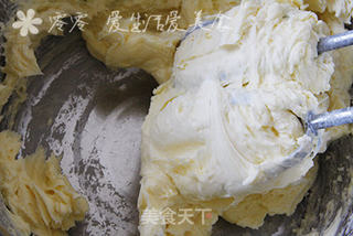 玫瑰花纸杯蛋糕的做法步骤:10