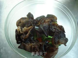 芥末木耳的做法步骤:6