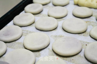 老少偕喜爱的老婆饼的做法步骤:9
