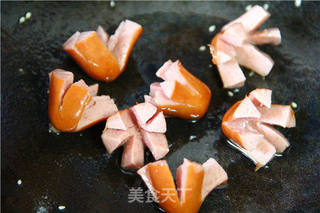 【荷美尔18般美味,“宴”惊四座】翡翠腰果qq肠的做法步骤:6