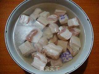 【干豆角红烧肉】大口吃肉的感觉才叫爽！的做法步骤：2