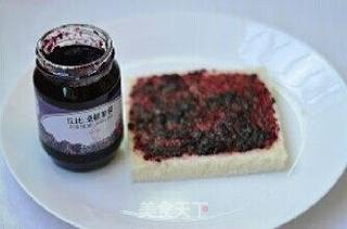 果酱三明治的做法步骤:2