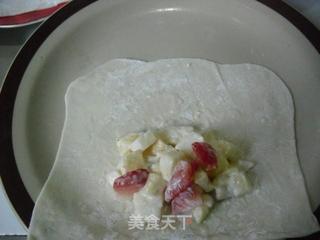 水果沙拉卷的做法步骤:4