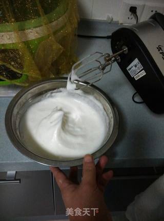 醋栗果酱蛋糕卷的做法步骤:5