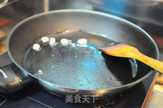 五花肉烧慈姑---附让肉变香嫩爽口的小窍门的做法步骤:8