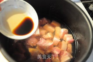 五花肉烧慈姑---附让肉变香嫩爽口的小窍门的做法步骤:6