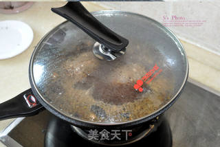主妇必学硬菜之卤牛肉的做法步骤:10