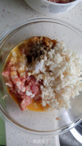 马蹄小肉丸——香酥脆口的做法步骤:3